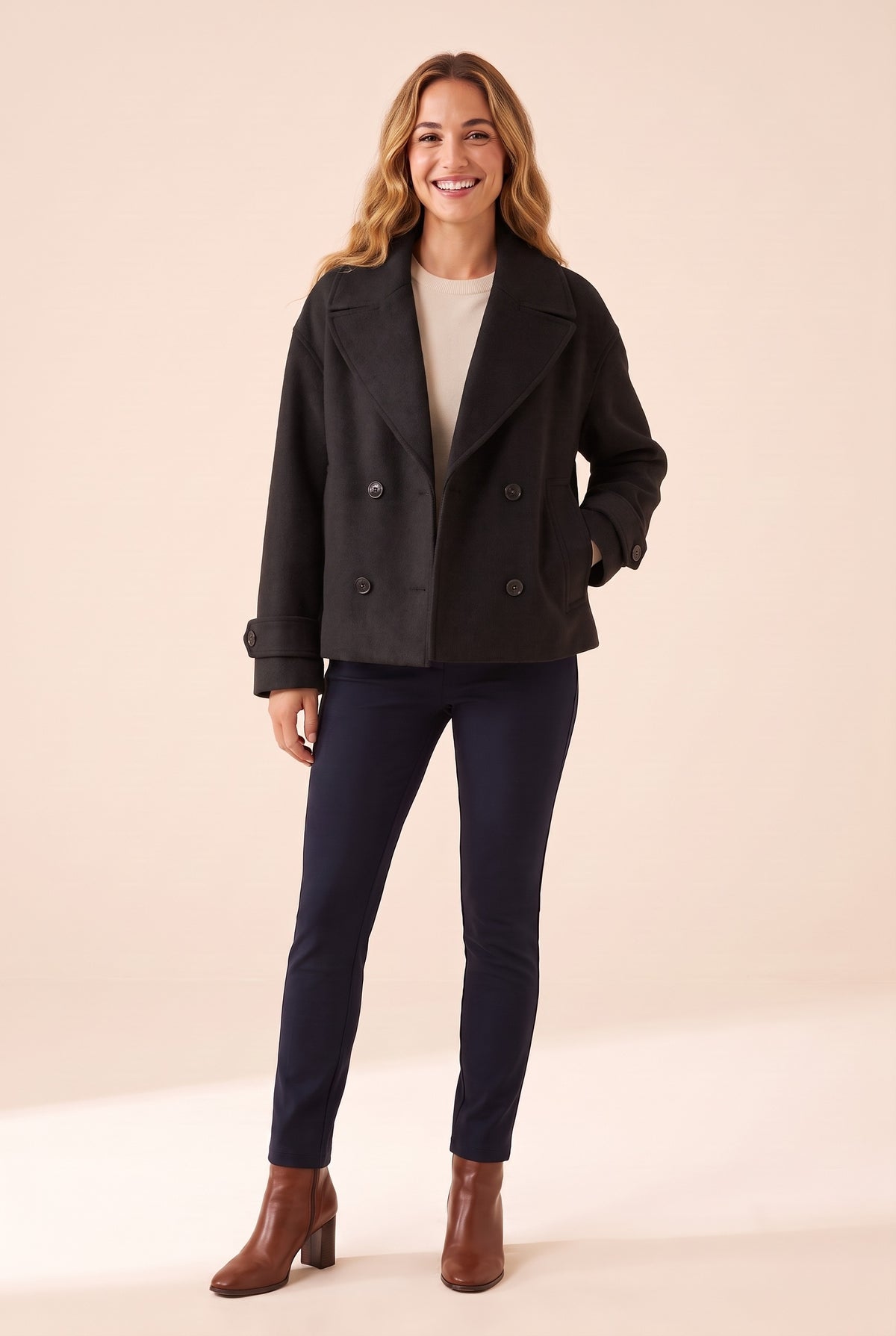 EMERSON Short Double Breasted Coat in black, front