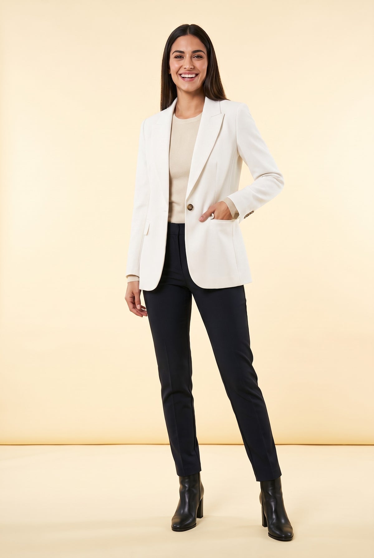 FRANCESCA One Button Tailored Blazer in white, front