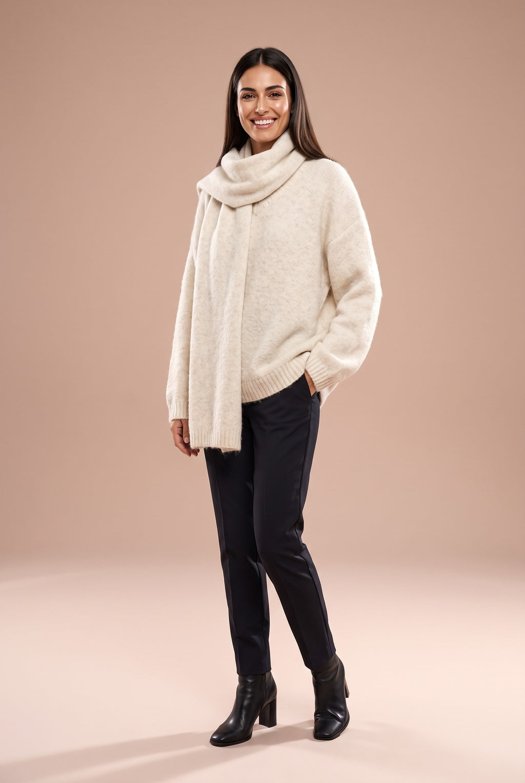 ISABELLA Oversized Chunky Knit Jumper in oatmeal v neck with scarf, front