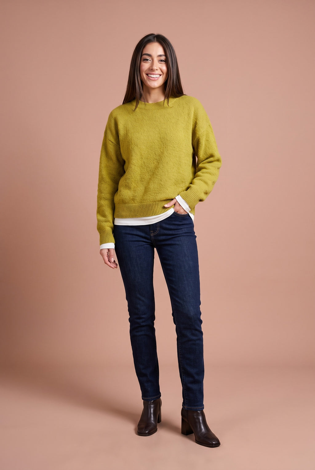 ISABELLA Oversized Chunky Knit Jumper in lime green crew neck, front
