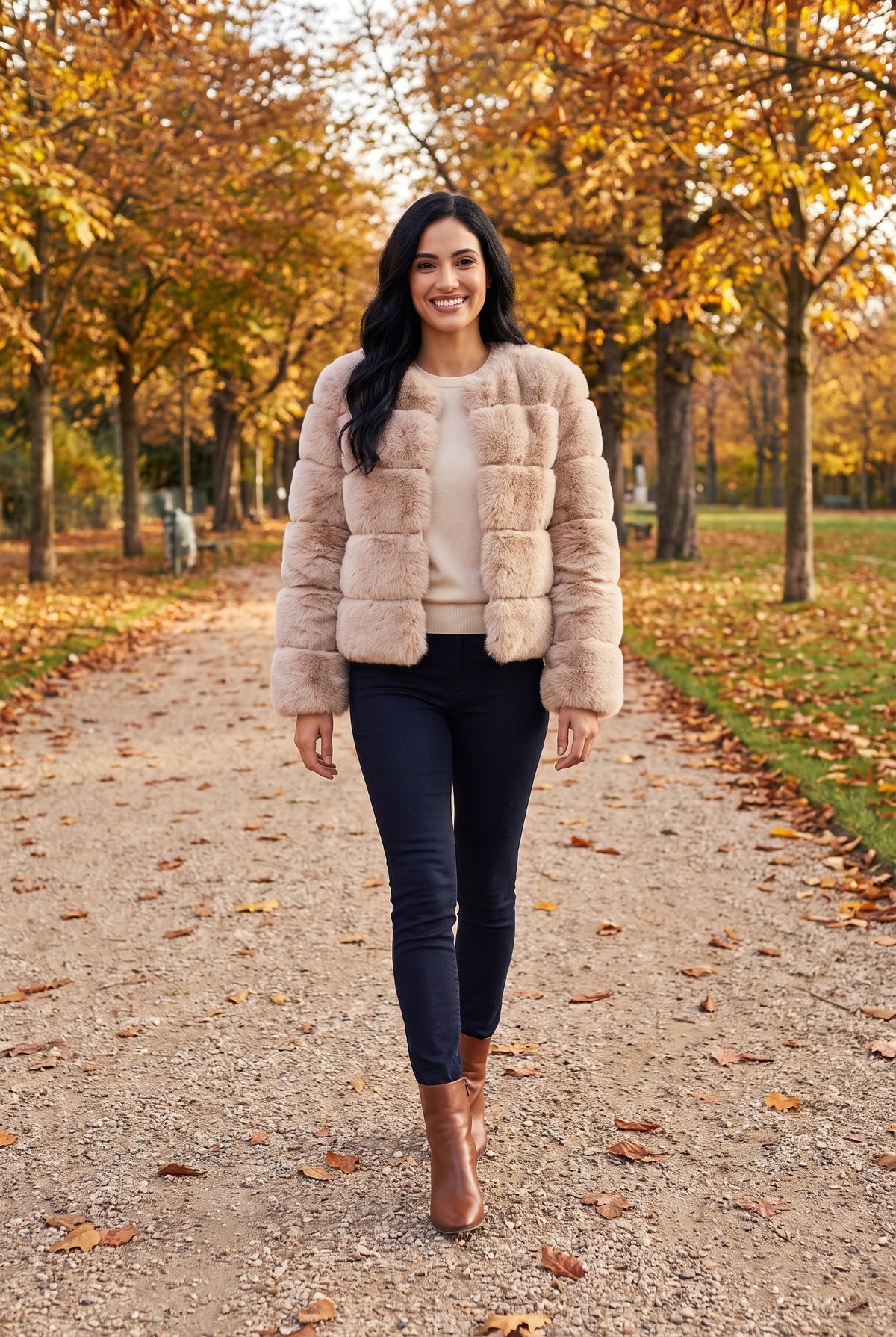 MAKENNA Short Faux Fur Coat, lifestyle