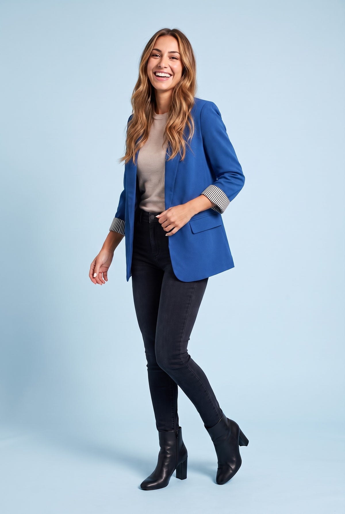 OLIVIA Slim Fit Longline Blazer in blue, front